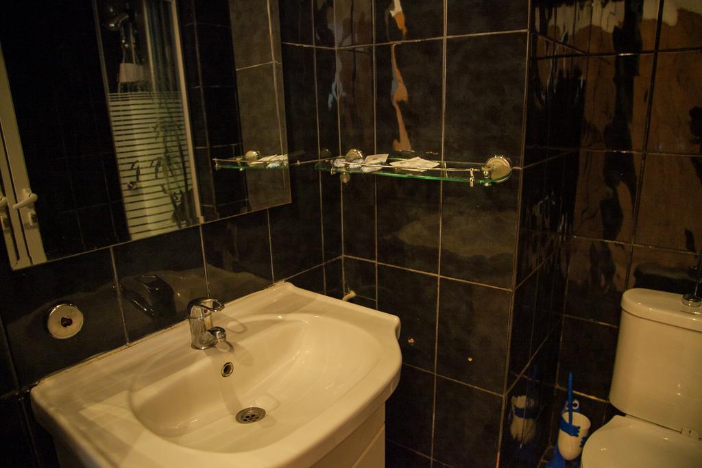 Hotel Vlasca Giurgiu Bilik gambar
